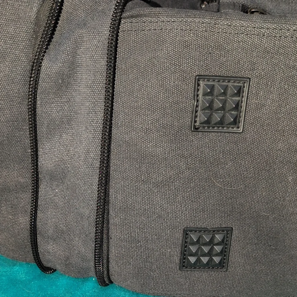 Black Expandable Canvas Duffel Bag With Shoulder Strap
